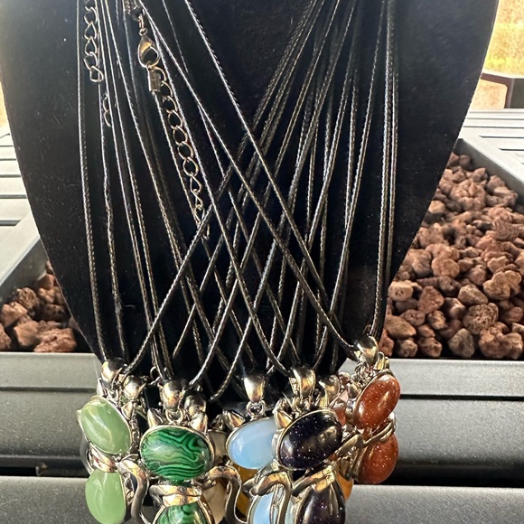 Charms - Picture 11 of 11